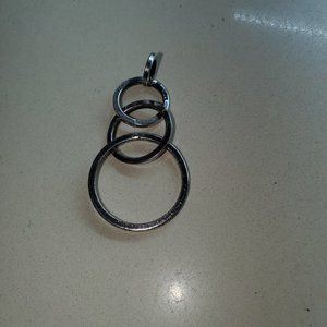 STERLING SILVER CIRCLE PENDANT